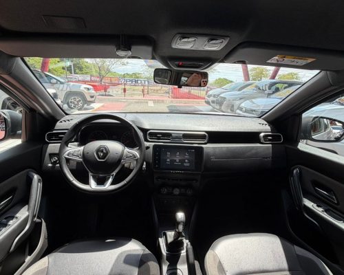 WhatsApp Image 2025-12-18 at 14.38.05 (1)